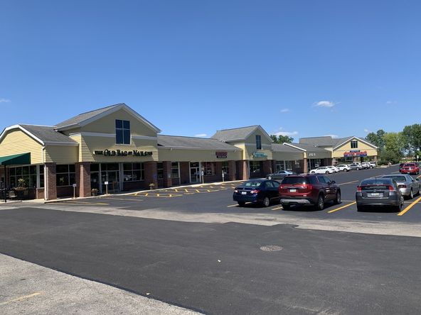 Discount Drug Mart Plaza: 797 Hill Rd N, Pickerington, OH 43147